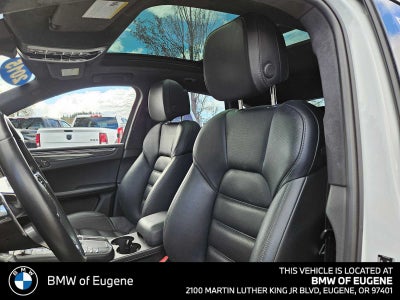 2015 Porsche Macan Turbo