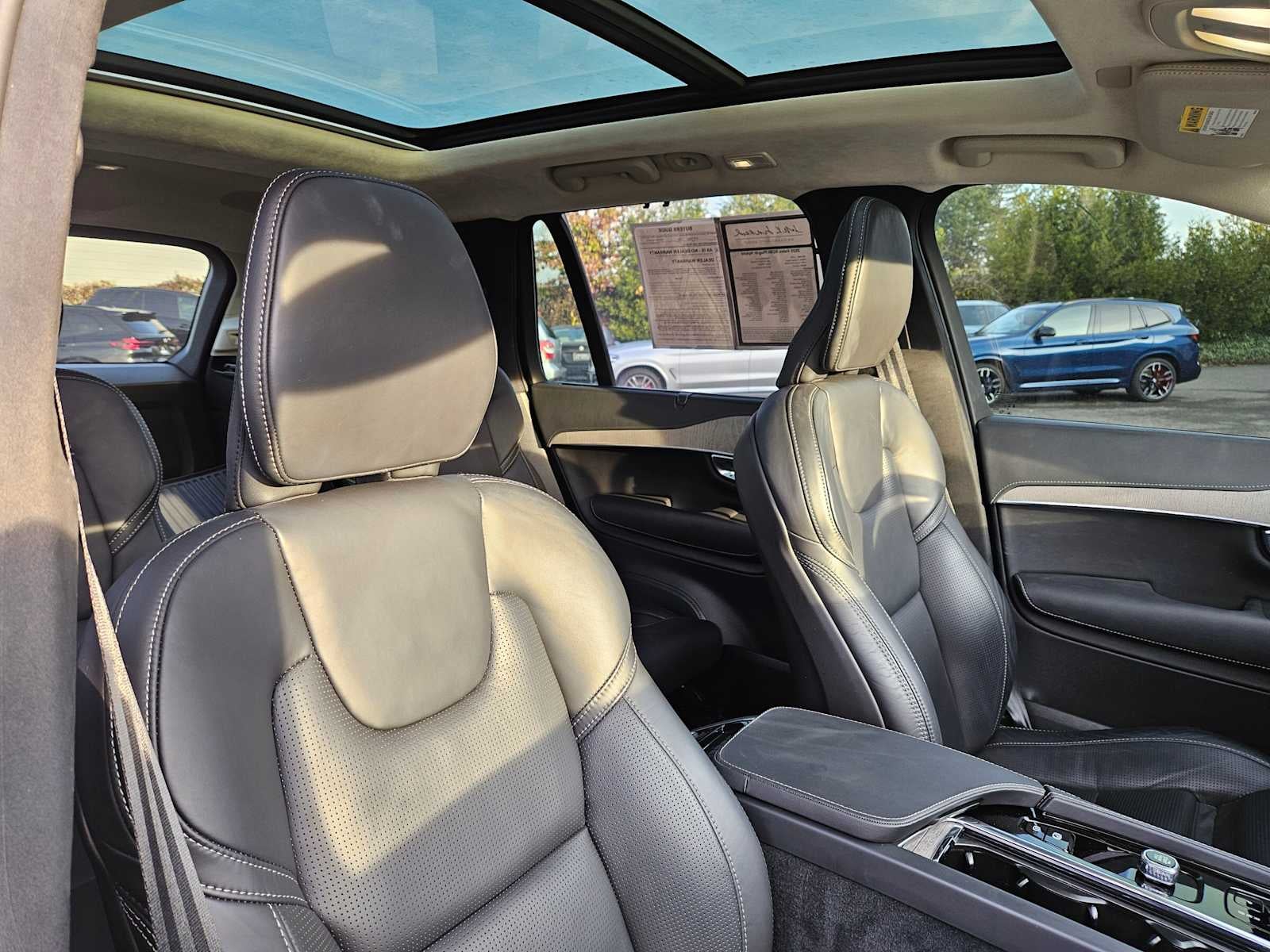 2025 Volvo XC90 Plug-In Hybrid Ultra