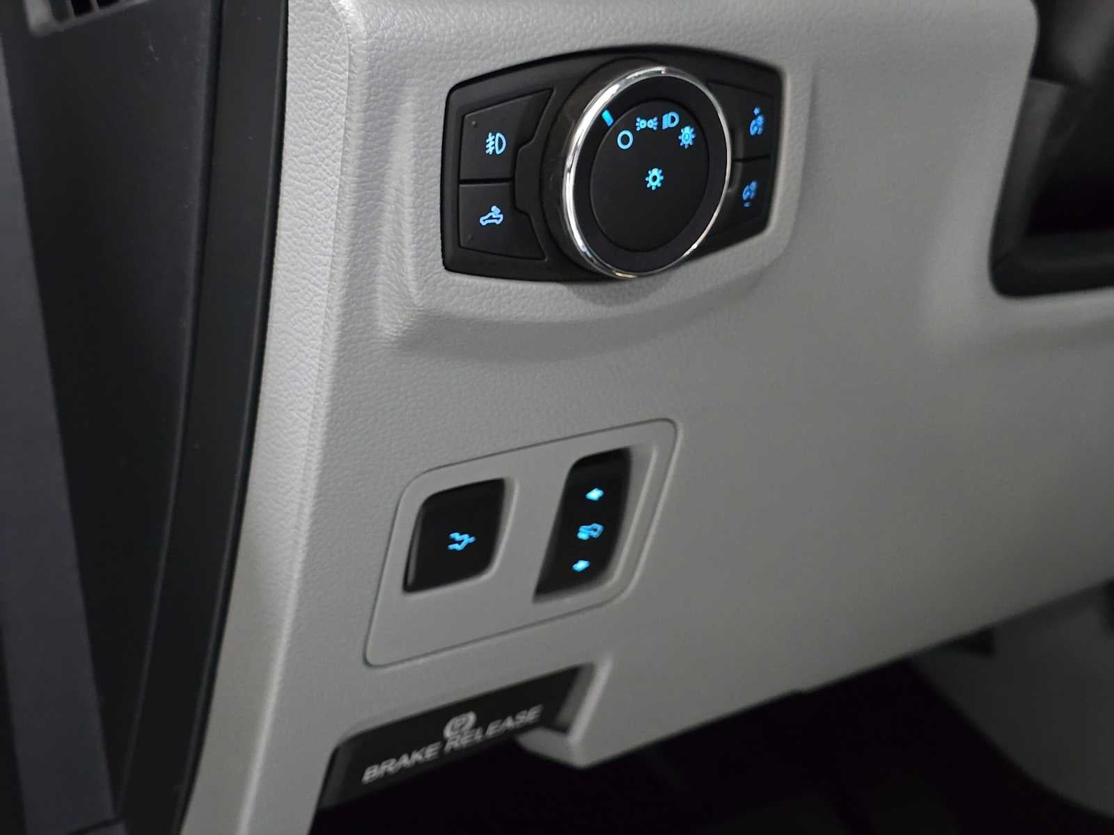 2022 Ford Super Duty F-350 SRW Pickup Limited