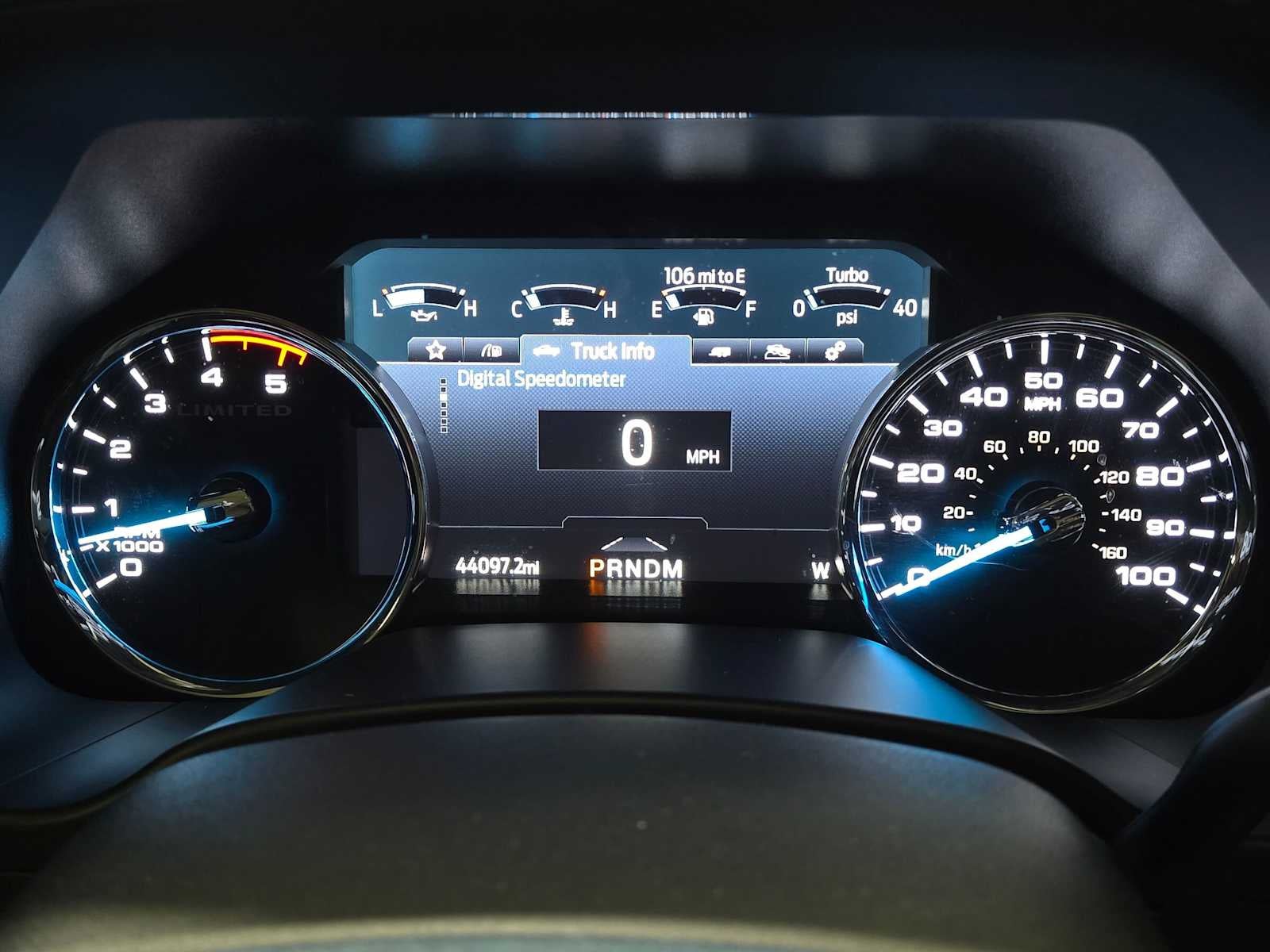 2022 Ford Super Duty F-350 SRW Pickup Limited
