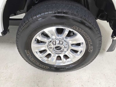 2022 Ford Super Duty F-350 SRW Pickup Limited