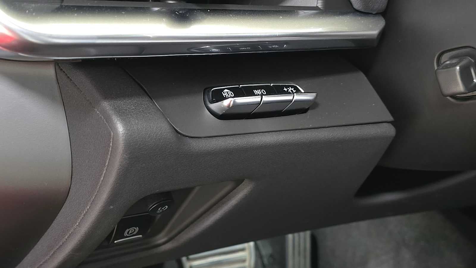 2023 Chevrolet Corvette 2LT