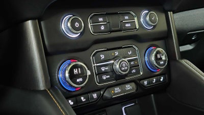 2024 GMC Yukon XL AT4