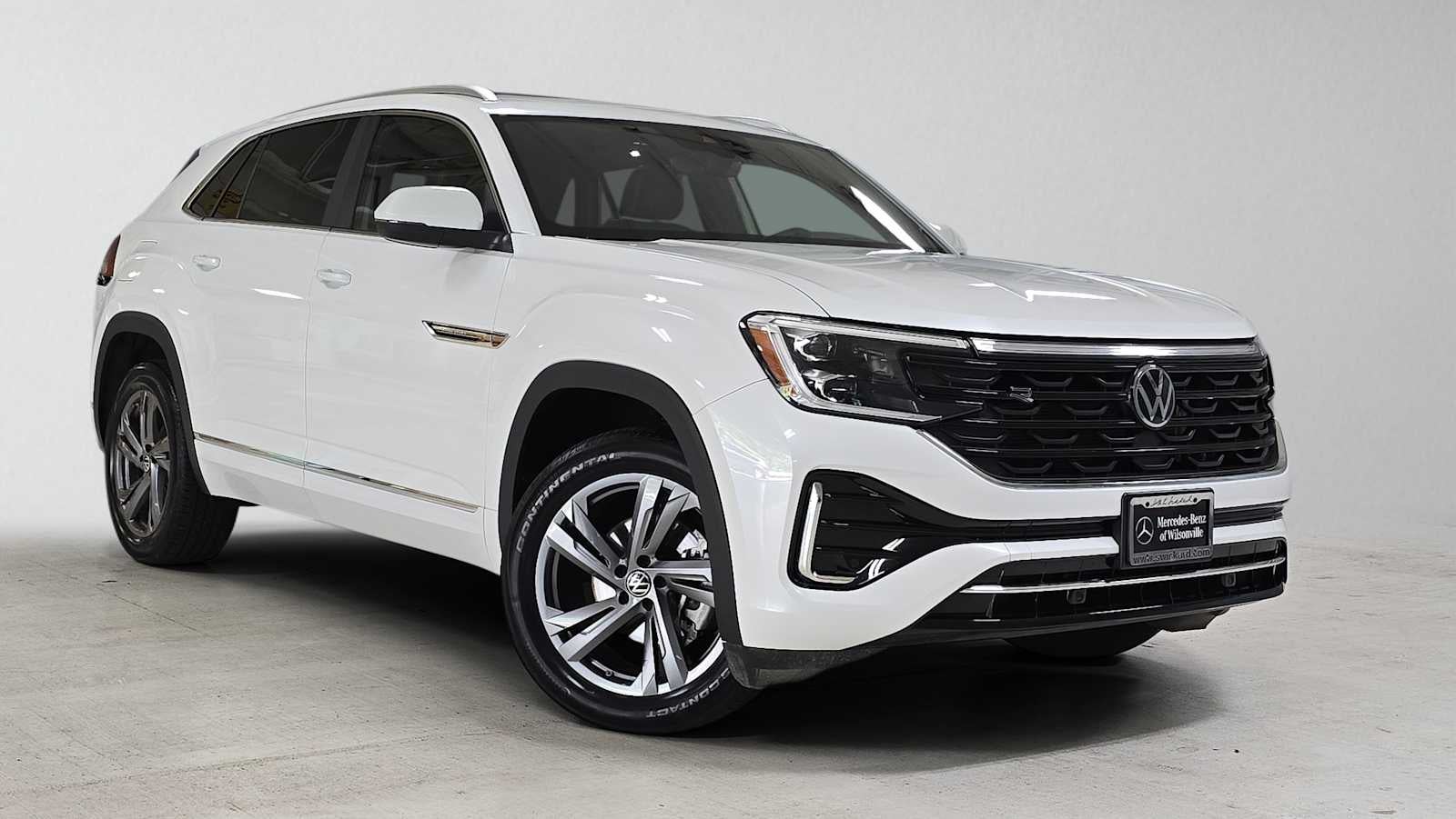 2024 Volkswagen Atlas Cross Sport 2.0T SEL R-Line