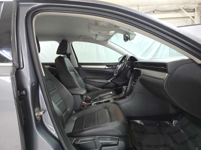 2020 Volkswagen Passat 2.0T SE