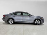 2020 Volkswagen Passat 2.0T SE