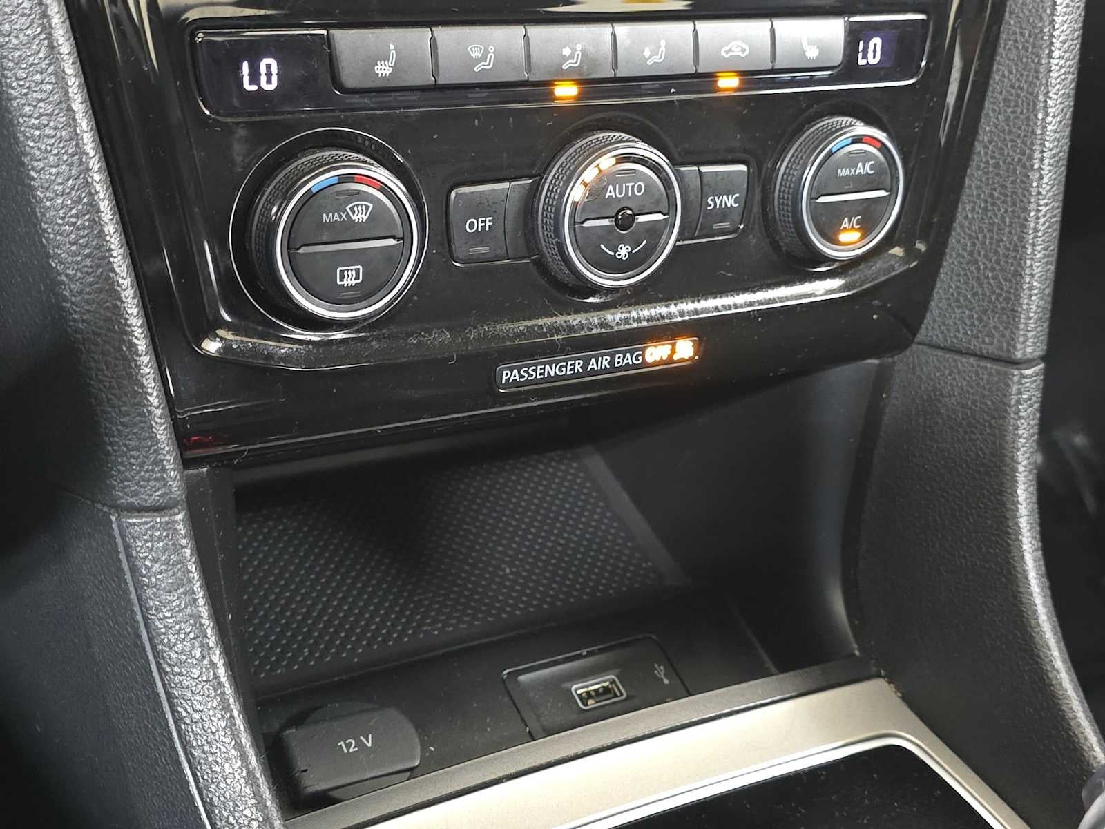 2020 Volkswagen Passat 2.0T SE