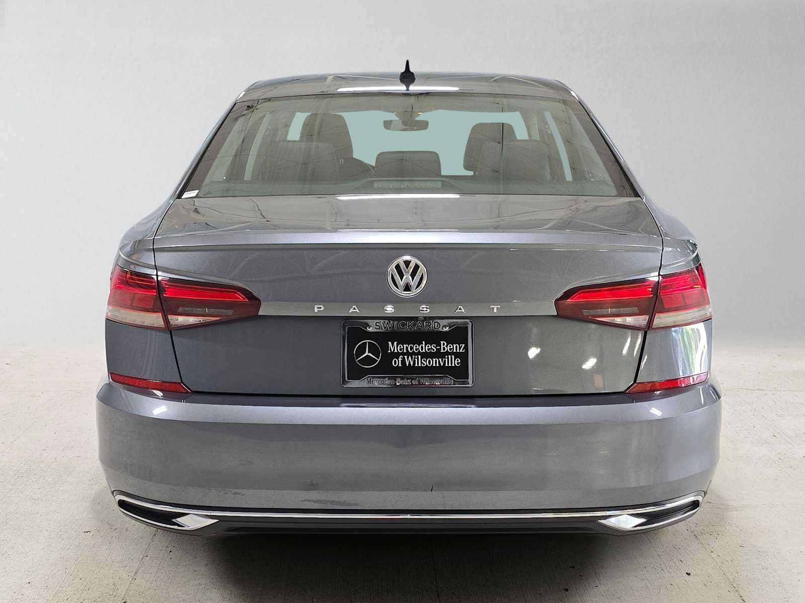 2020 Volkswagen Passat 2.0T SE