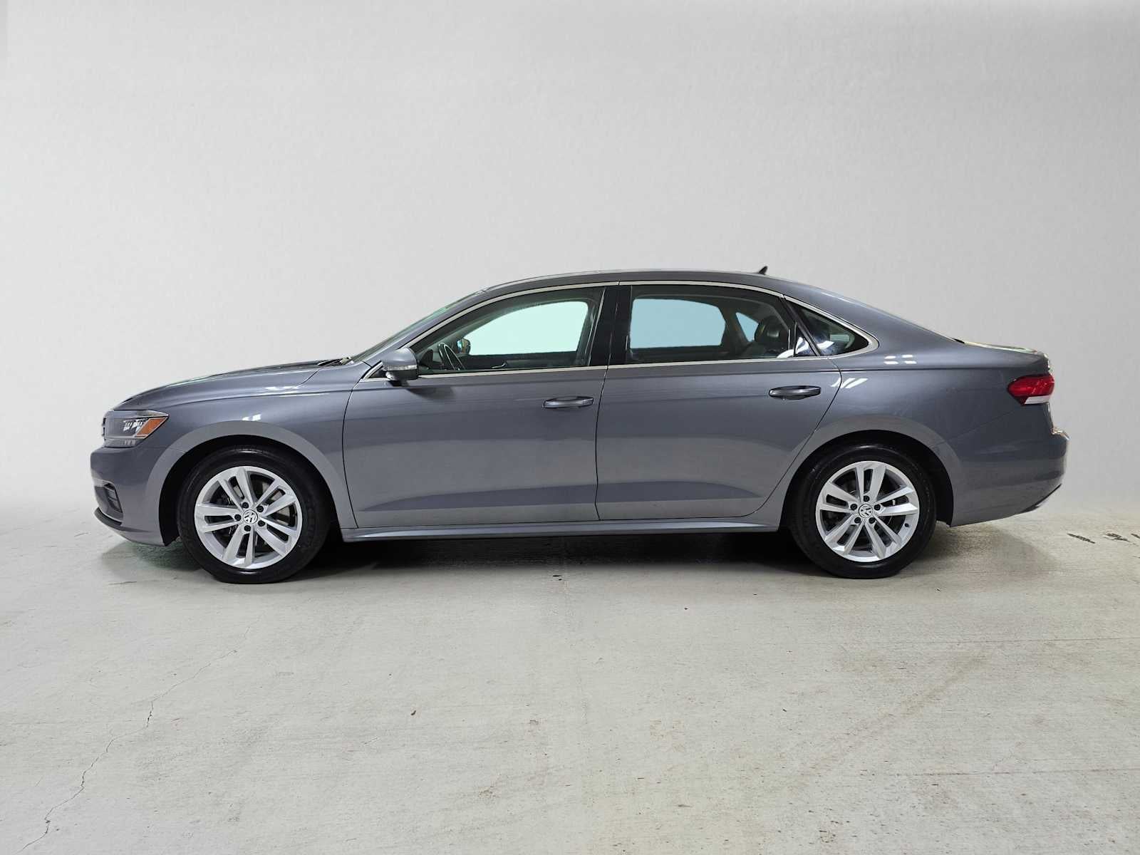 2020 Volkswagen Passat 2.0T SE