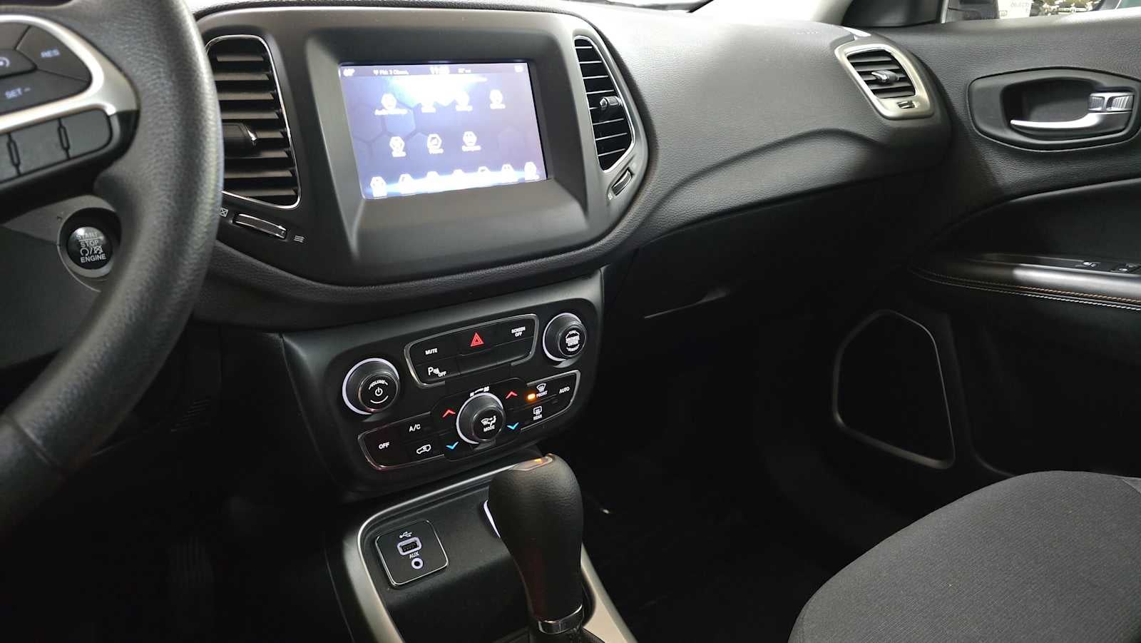 2018 Jeep Compass Sport