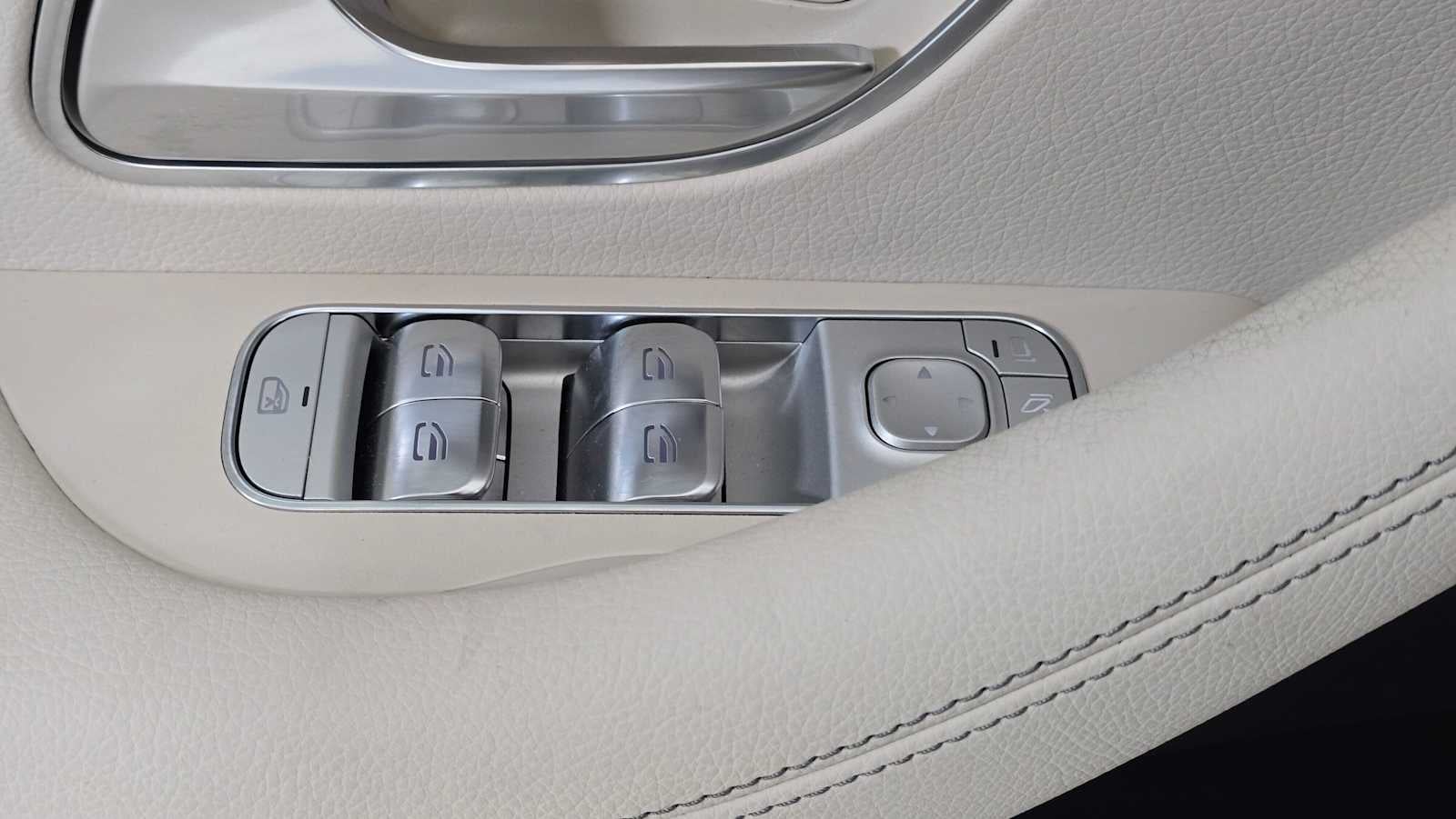 2026 Mercedes-Benz GLS 450 4MATIC® SUV