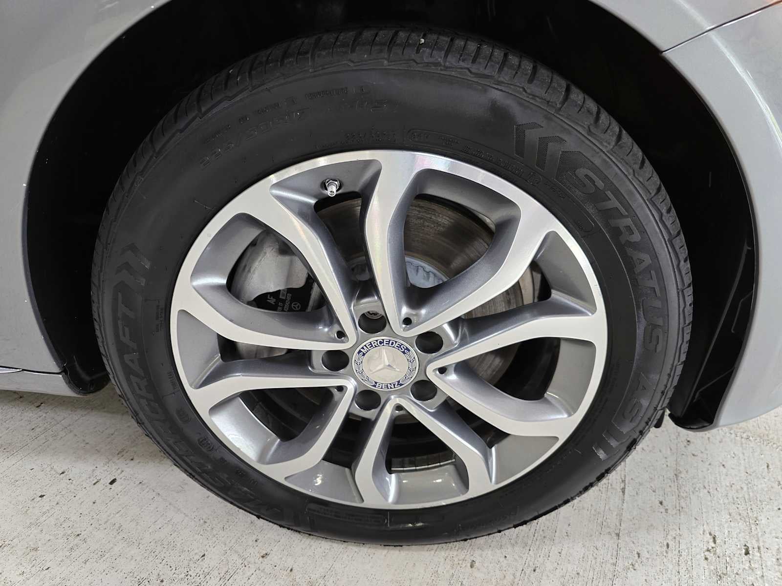 2016 Mercedes-Benz C 300 4dr Sdn 4MATIC®