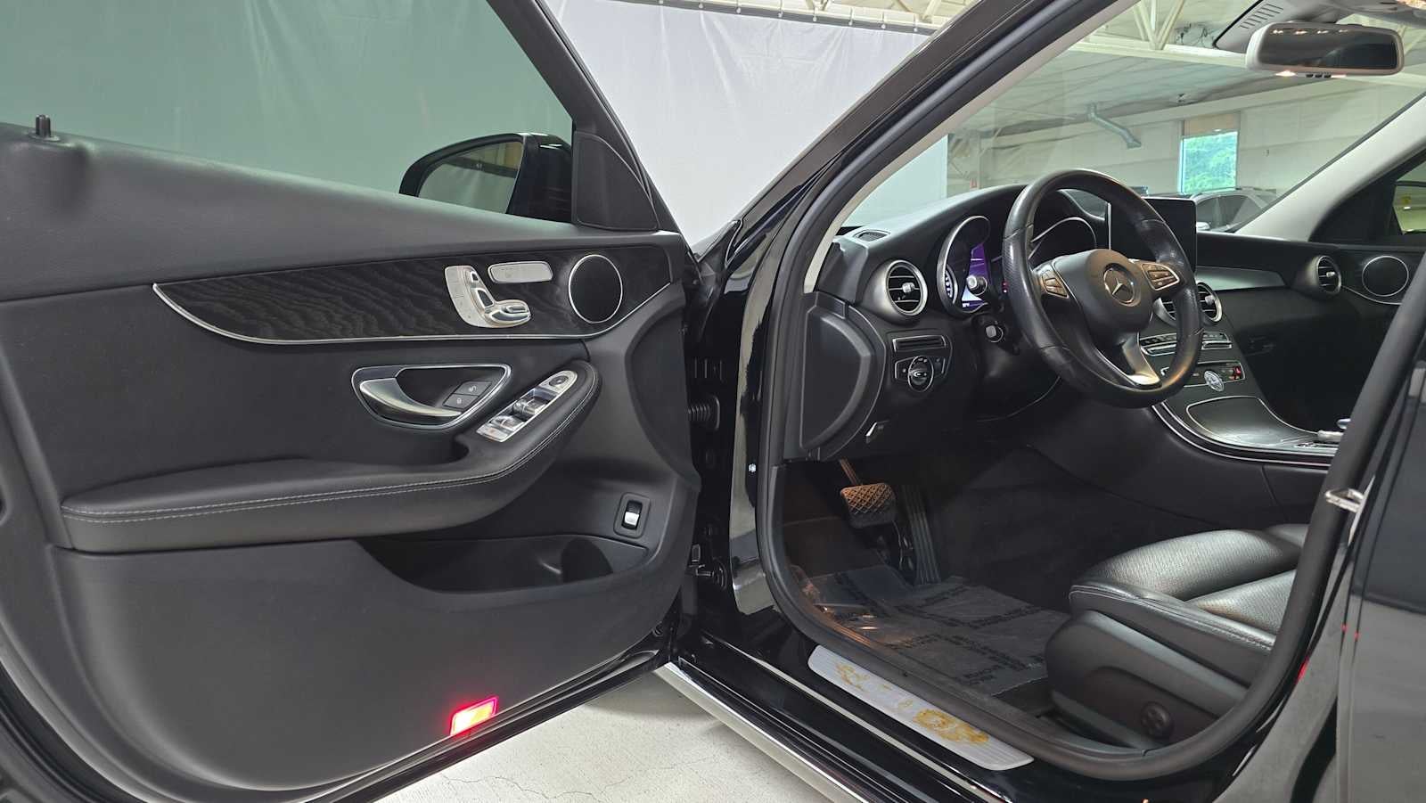 2016 Mercedes-Benz C-Class C 300 Luxury