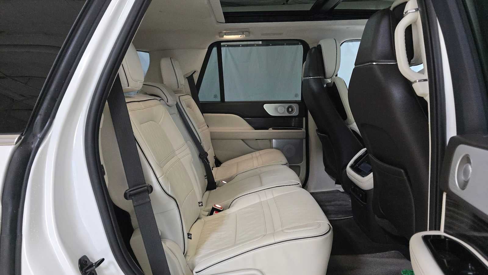 2023 Lincoln Navigator Black Label