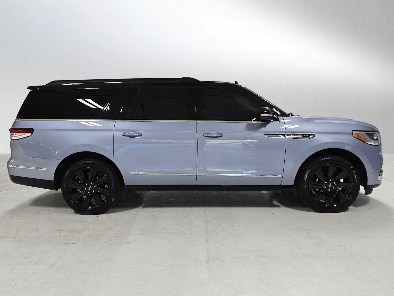 2024 Lincoln Navigator L Black Label