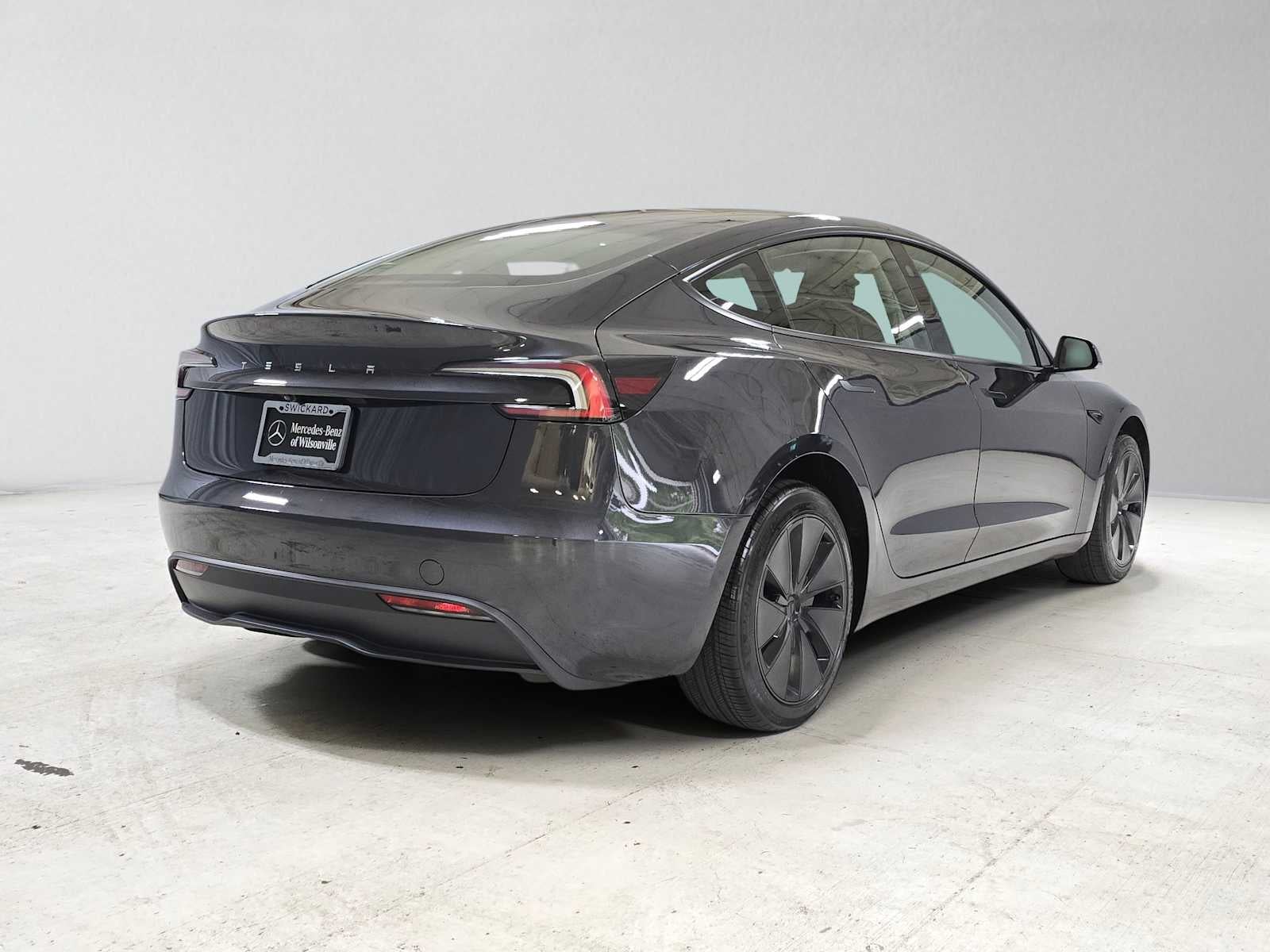 2025 Tesla Model 3 Long Range