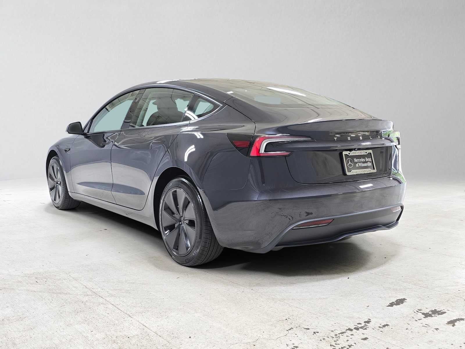 2025 Tesla Model 3 Long Range