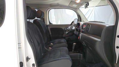2013 Nissan cube SL