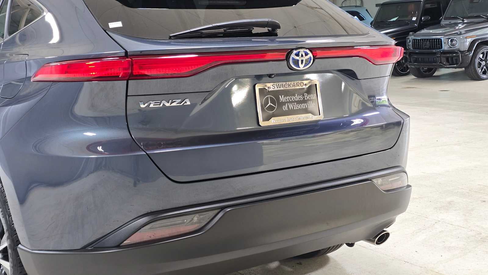 2023 Toyota Venza LE
