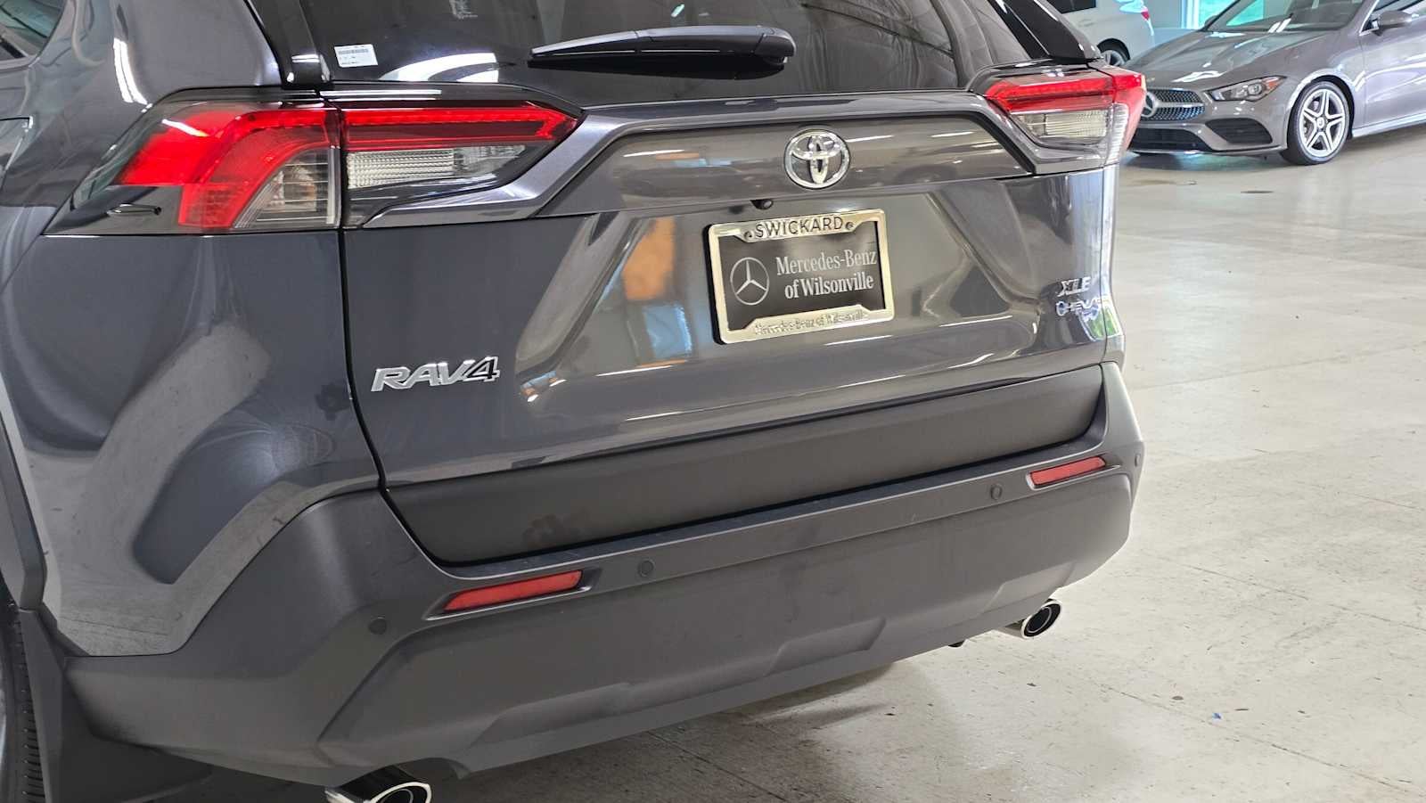 2025 Toyota RAV4 Hybrid XLE Premium