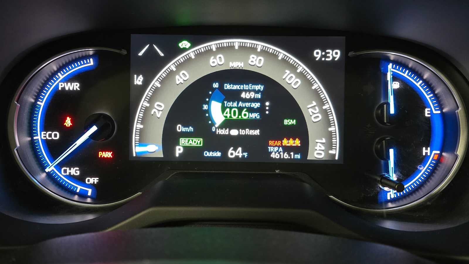 2025 Toyota RAV4 Hybrid XLE Premium