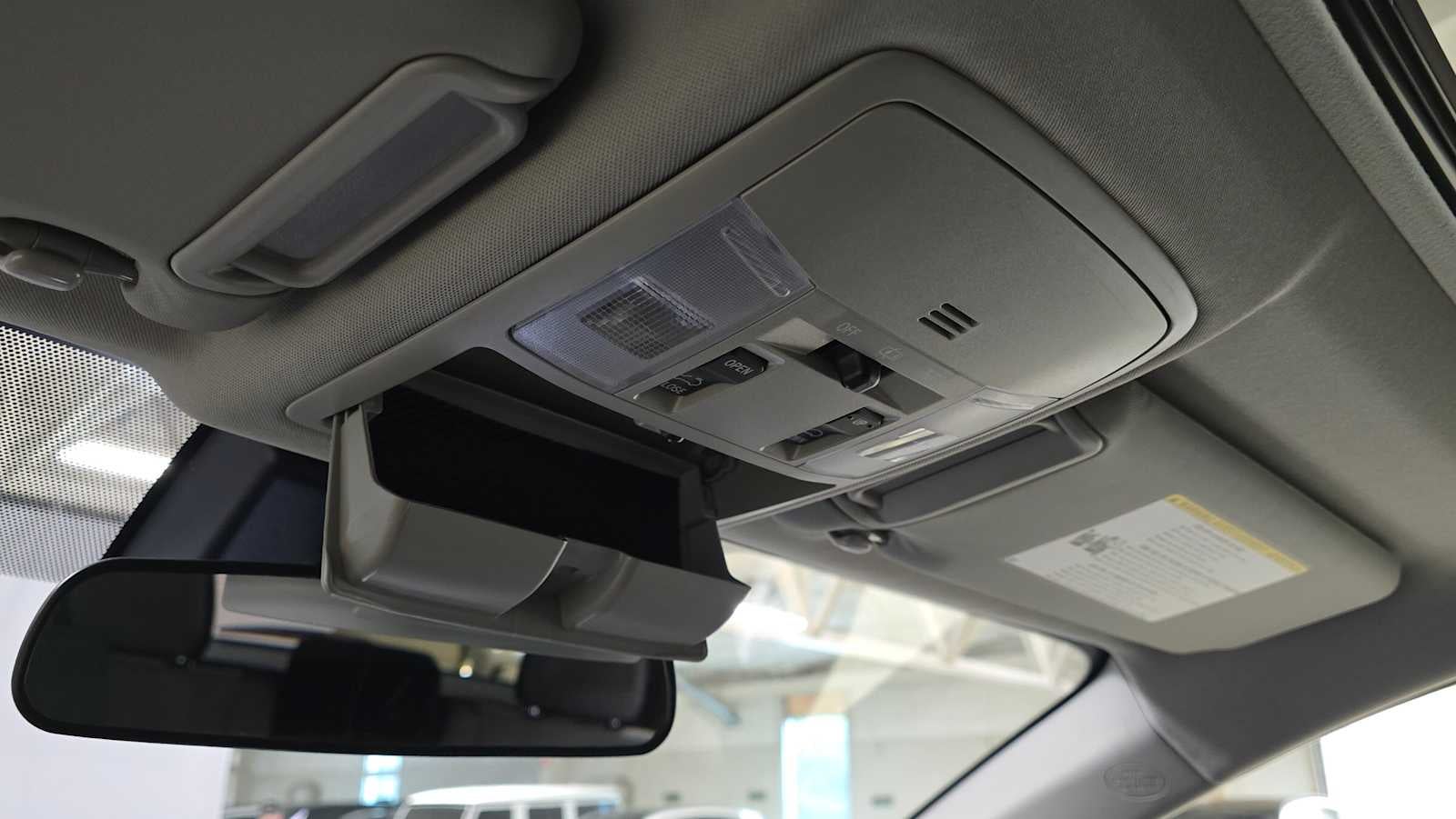 2017 Toyota RAV4 Hybrid XLE