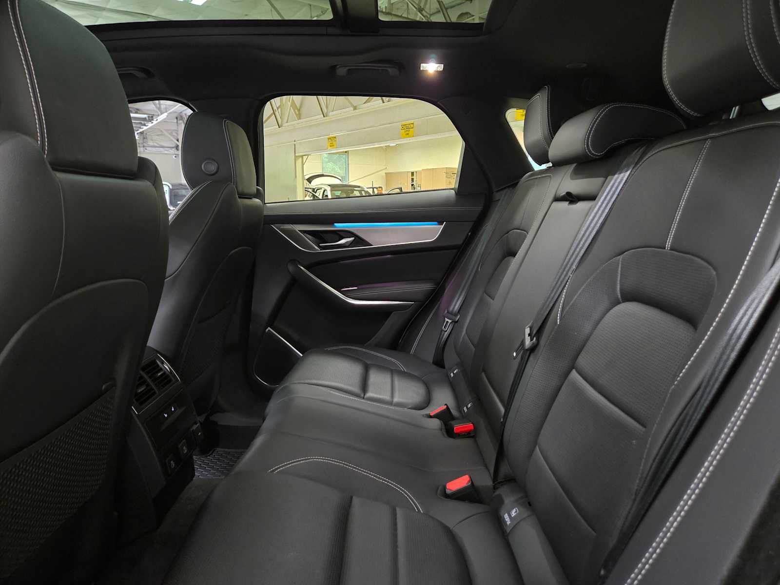 2024 Jaguar F-PACE R-Dynamic S