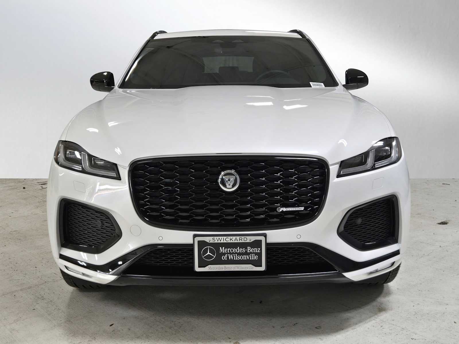 2024 Jaguar F-PACE R-Dynamic S