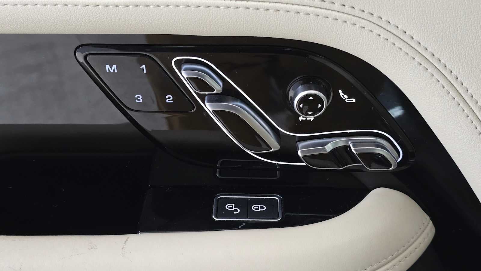 2020 Land Rover Range Rover HSE