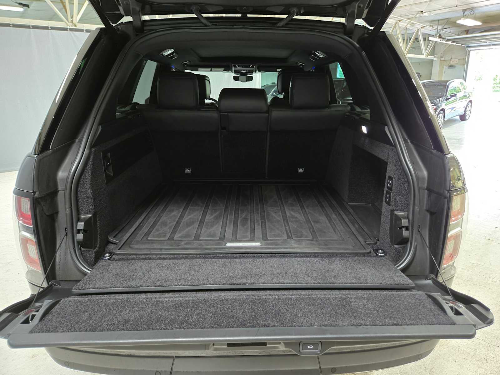 2020 Land Rover Range Rover HSE