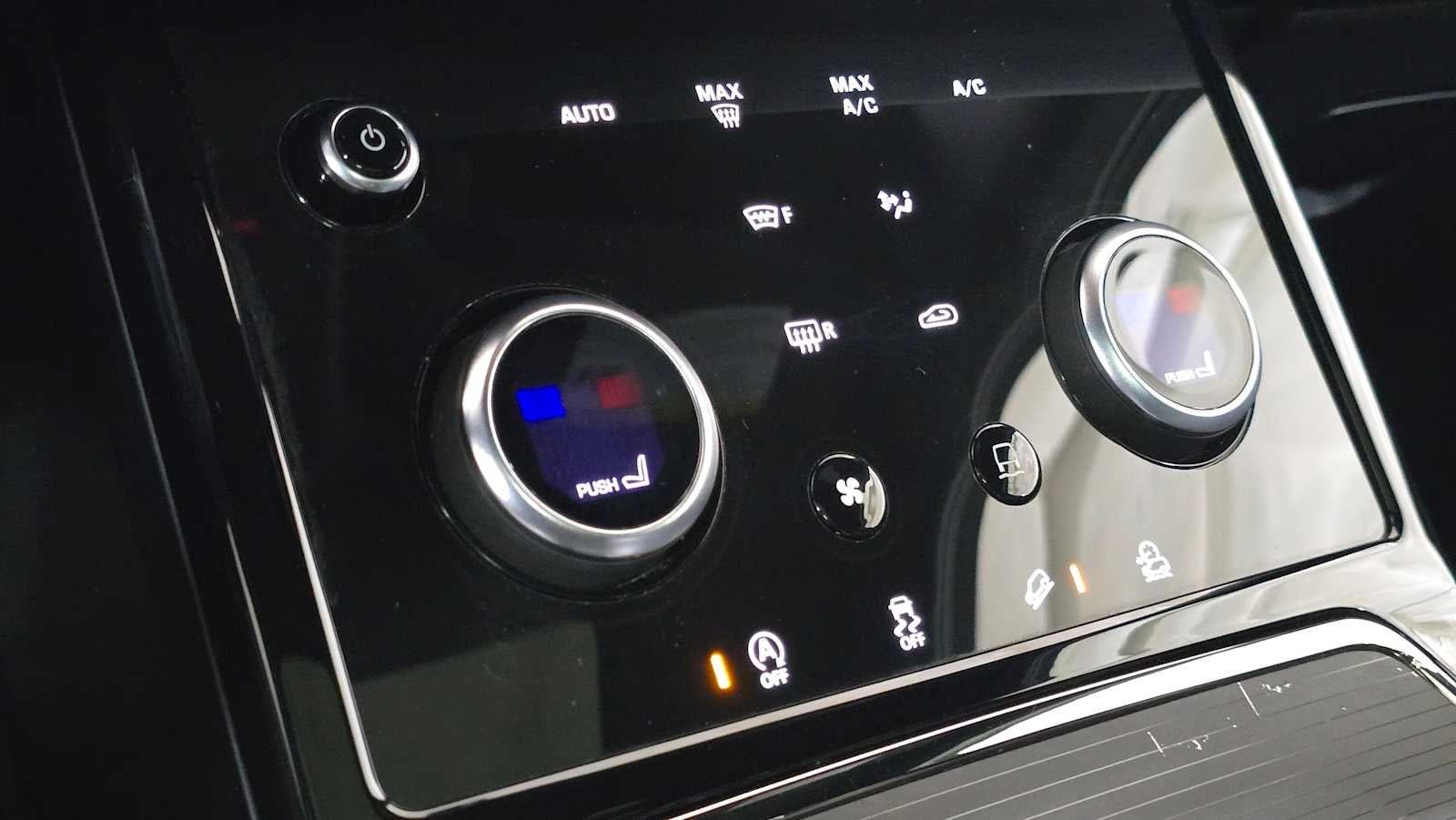 2023 Land Rover Range Rover Evoque R-Dynamic SE