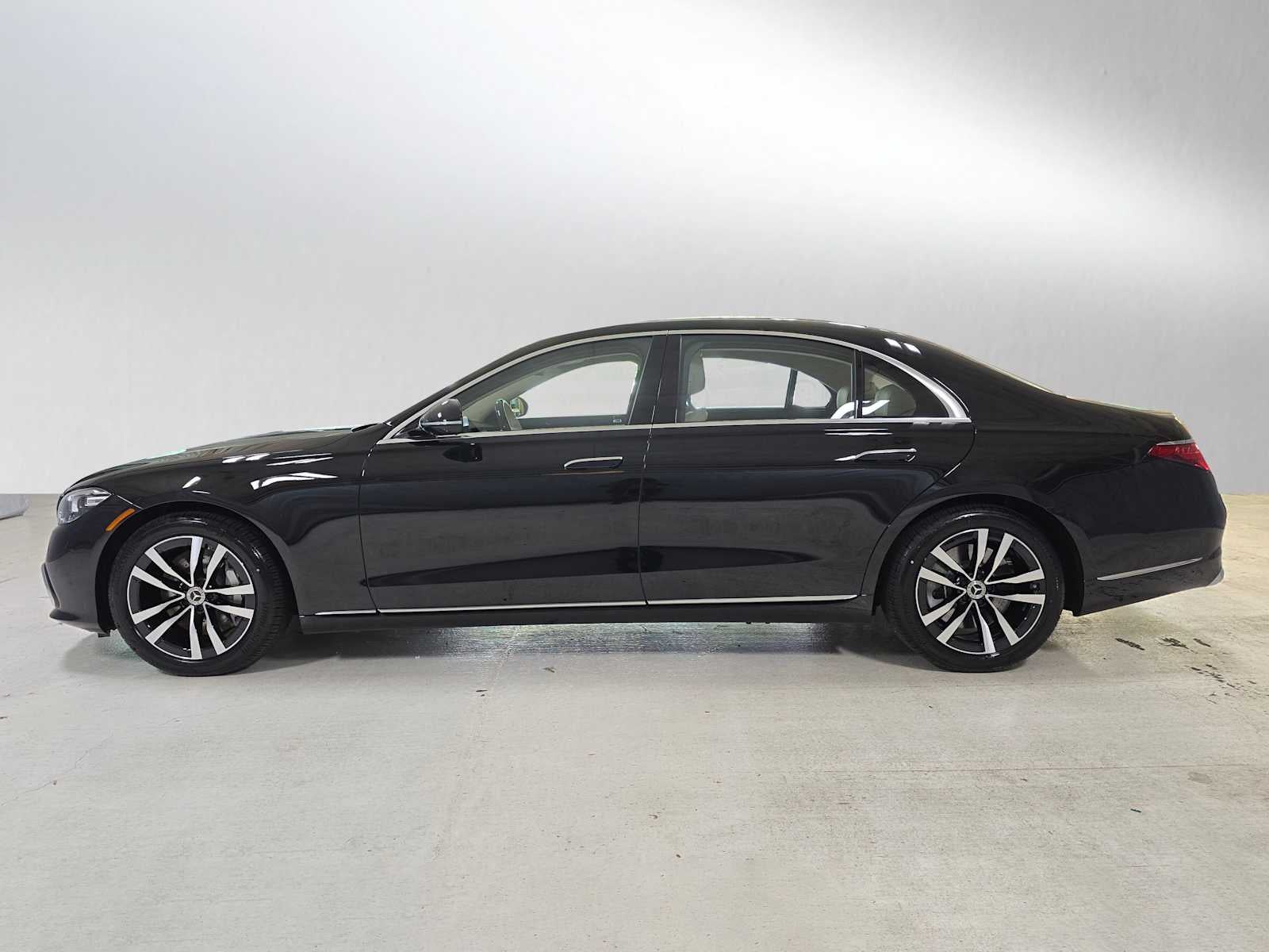 2026 Mercedes-Benz S 500 4MATIC® Sedan
