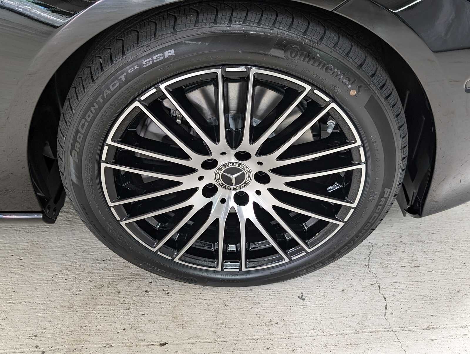 2025 Mercedes-Benz C 300 4MATIC® Sedan