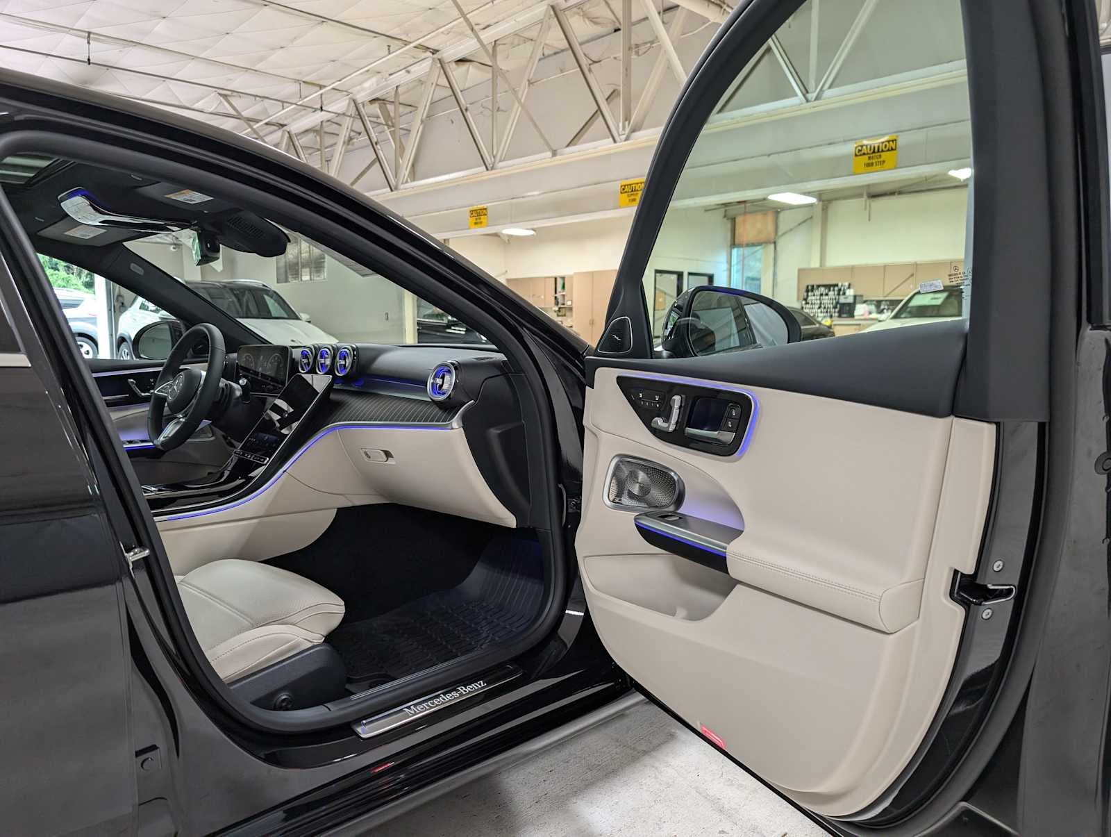 2025 Mercedes-Benz C 300 4MATIC® Sedan