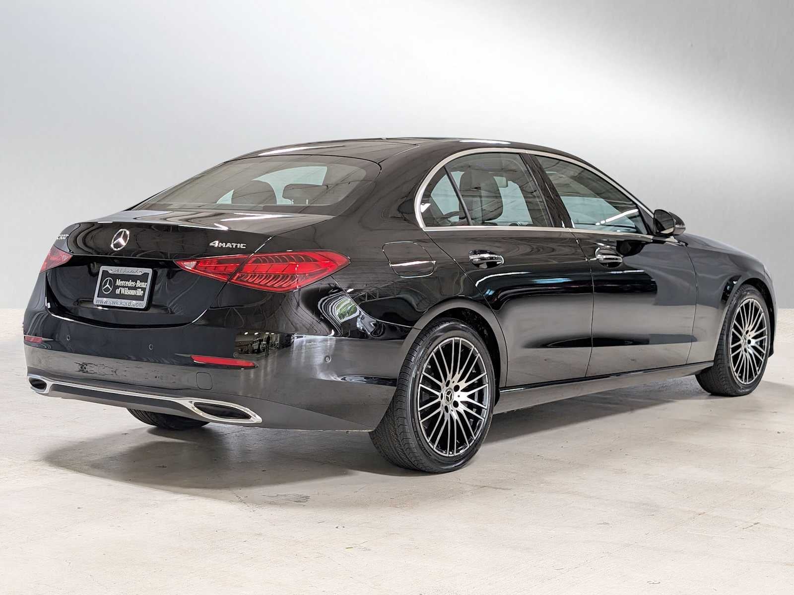 2025 Mercedes-Benz C 300 4MATIC® Sedan