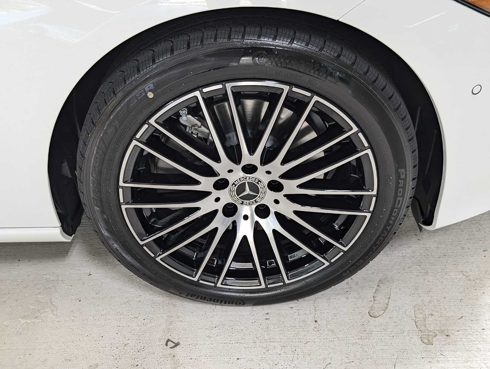 2025 Mercedes-Benz C 300 4MATIC® Sedan