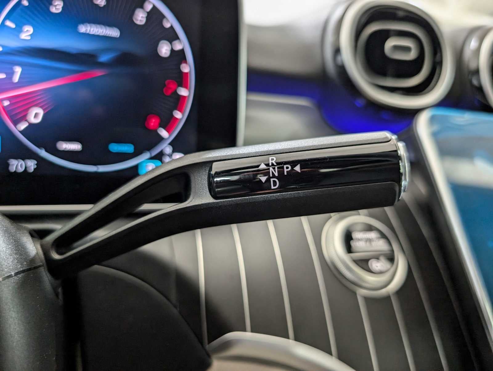 2025 Mercedes-Benz C 300 4MATIC® Sedan