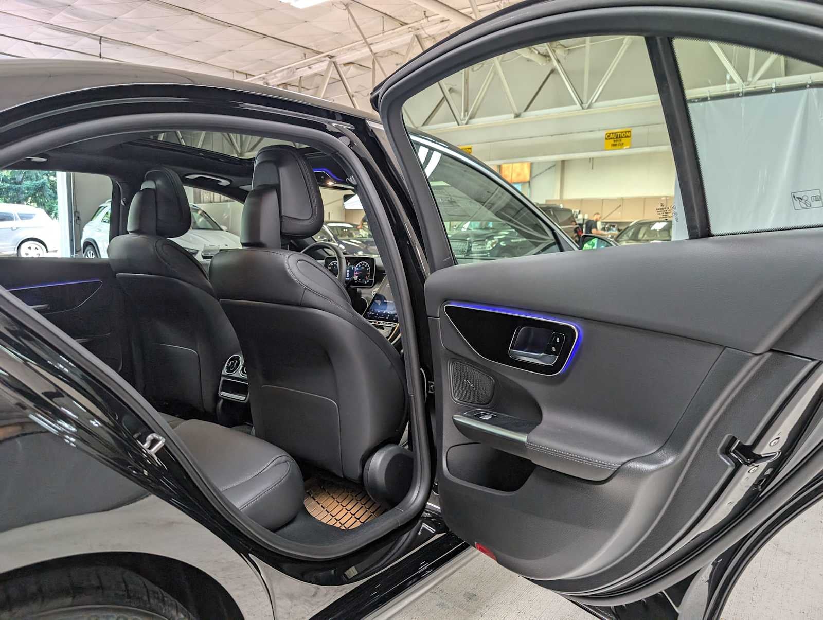 2025 Mercedes-Benz C 300 4MATIC® Sedan