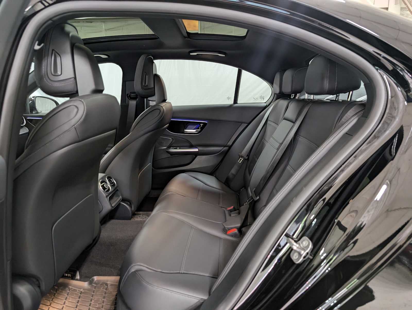 2025 Mercedes-Benz C 300 4MATIC® Sedan