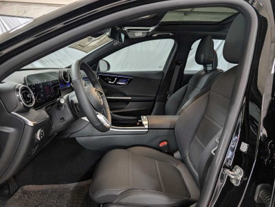 2025 Mercedes-Benz C 300 4MATIC® Sedan