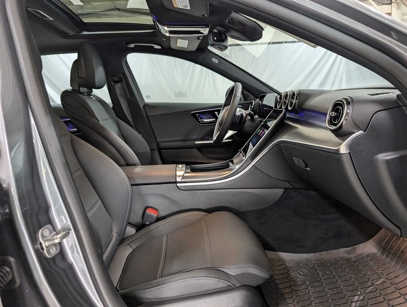 2025 Mercedes-Benz C 300 4MATIC® Sedan