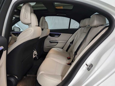 2025 Mercedes-Benz C 300 4MATIC® Sedan