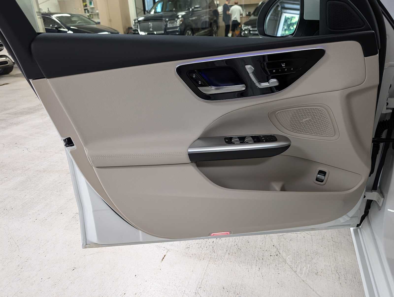 2025 Mercedes-Benz C 300 4MATIC® Sedan