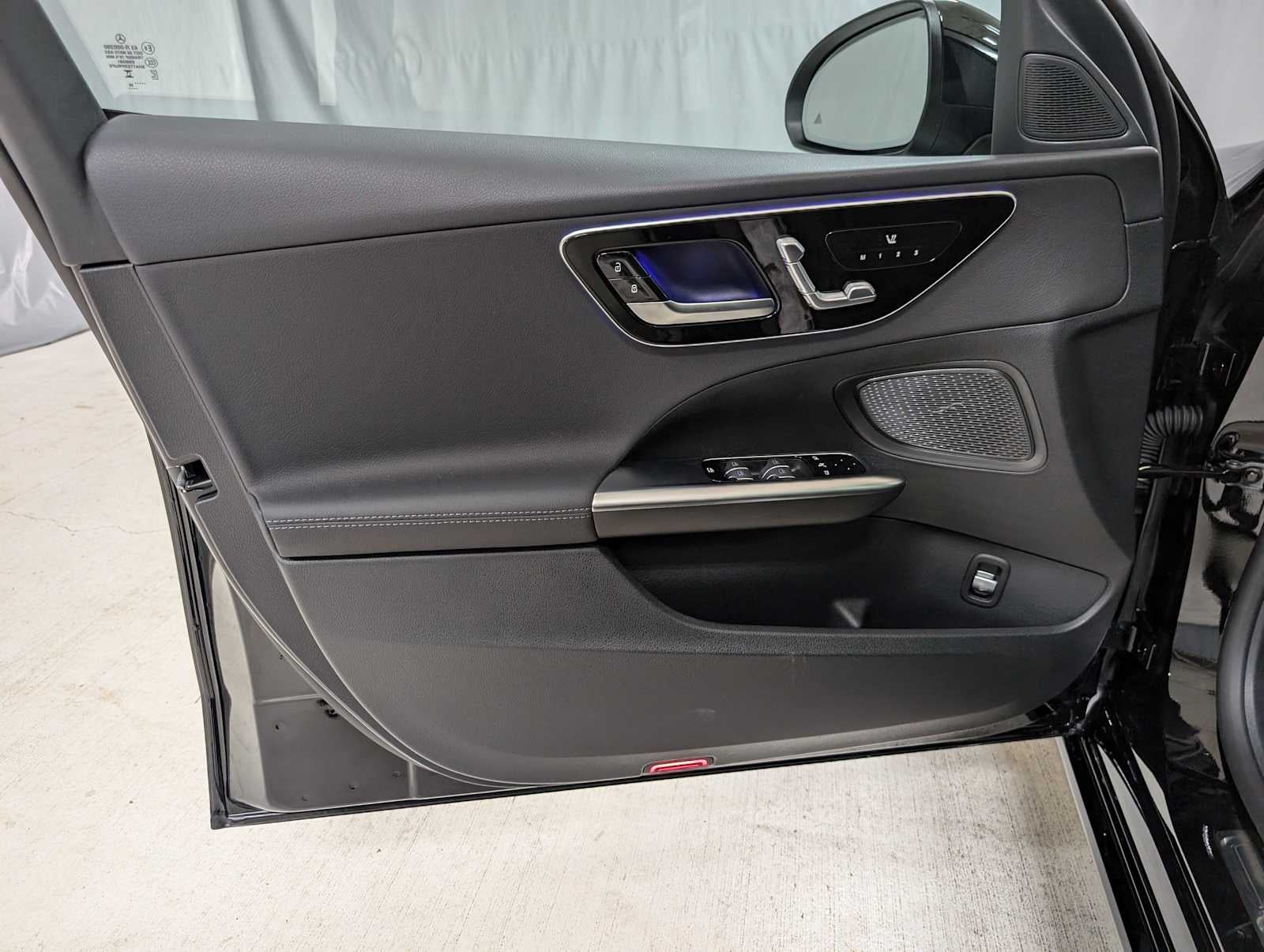 2025 Mercedes-Benz C 300 4MATIC® Sedan