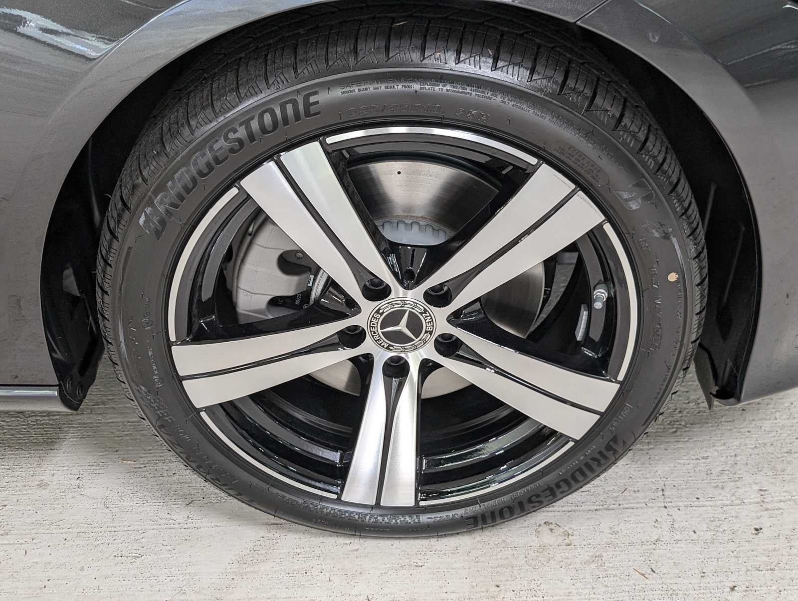 2025 Mercedes-Benz C 300 4MATIC® Sedan