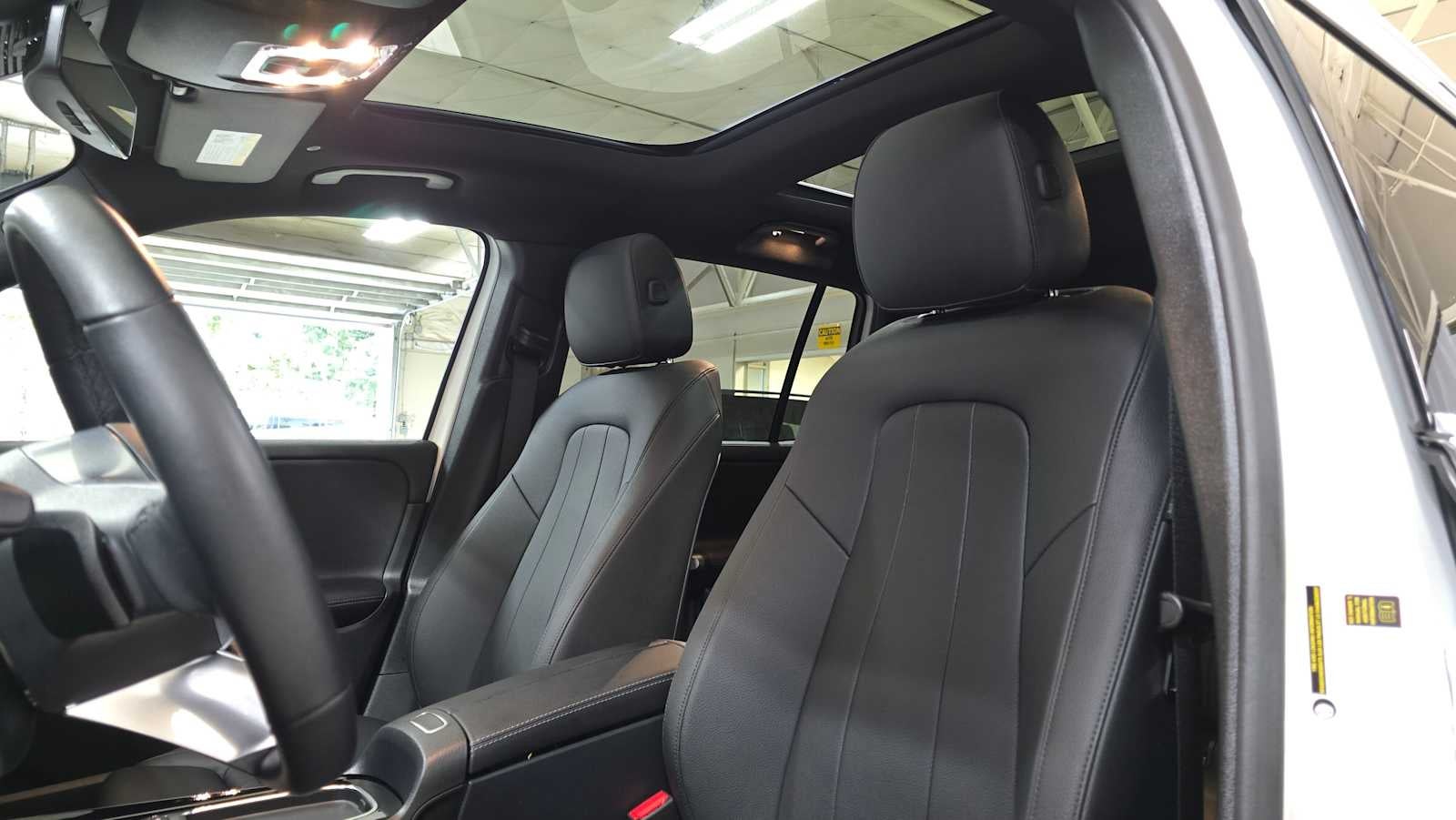 2025 Mercedes-Benz GLB GLB 250