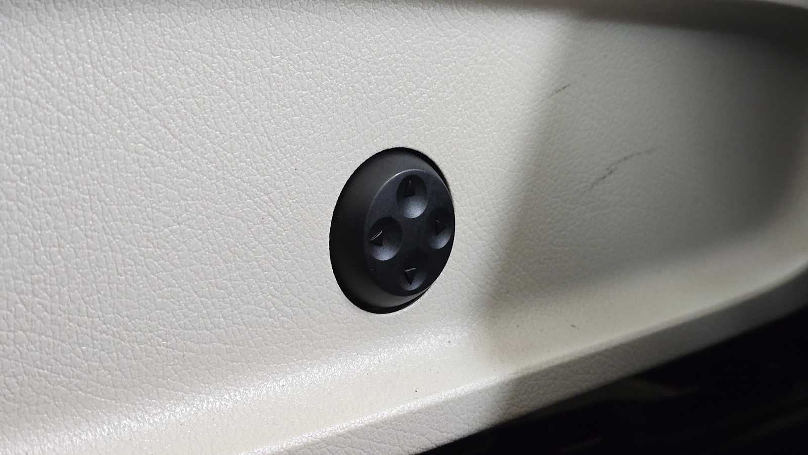 2023 Mercedes-Benz GLB 250 4MATIC® SUV