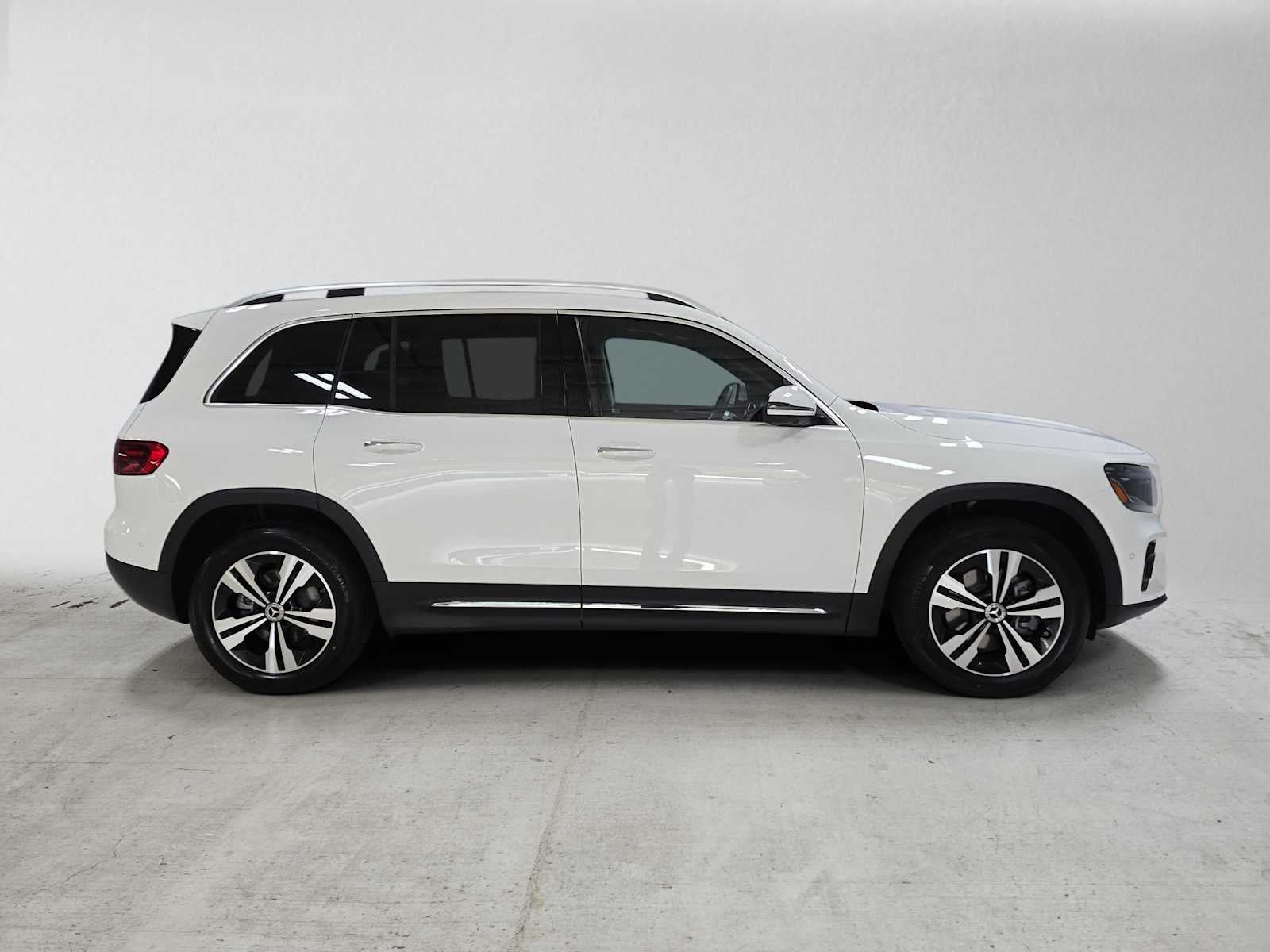 2026 Mercedes-Benz GLB 250 4MATIC® SUV