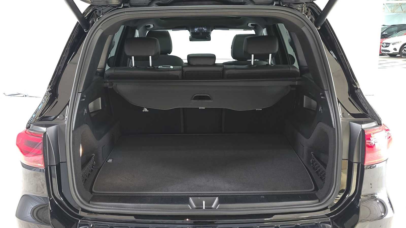 2026 Mercedes-Benz GLB 250 4MATIC® SUV
