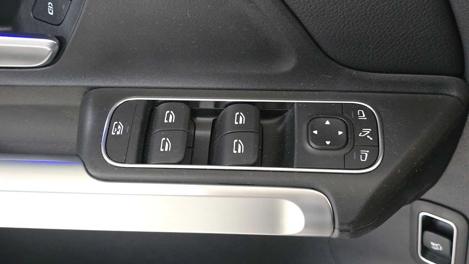 2026 Mercedes-Benz GLB 250 4MATIC® SUV